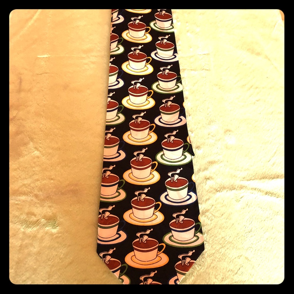 Coffeehouse tie